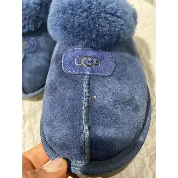 UGG slide in slippers sooo comfy and beautiful color - Picture 2 of 9